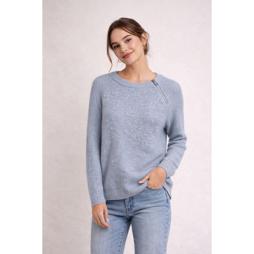 Abercrombie & Fitch Light Blue Textured Shoulder Zip Raglan Sweater Small